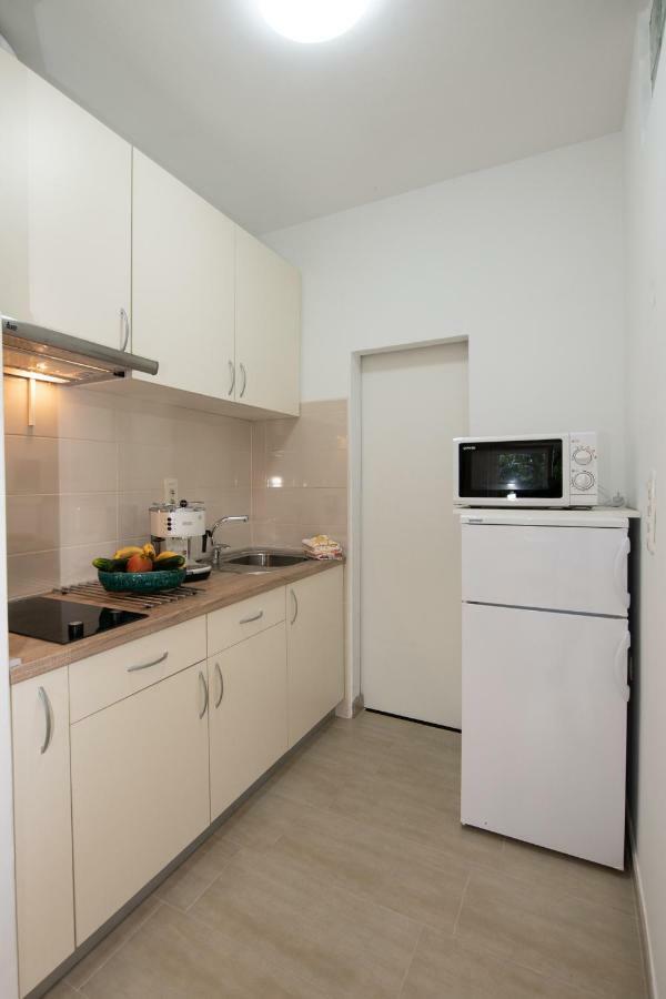 Apartments Stella Опатия Екстериор снимка